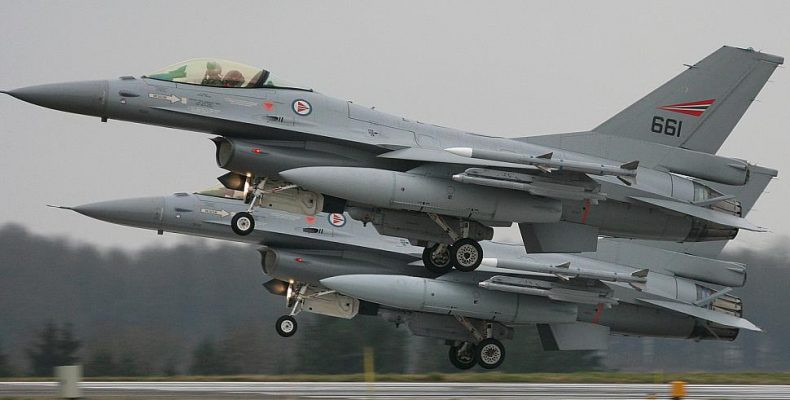 Nορβηγικά F-16 άνοιξαν πυρ κατά πύργου με στρατιώτες…